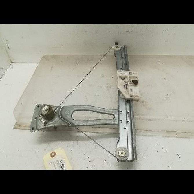Mecanisme leve-glace arrière gauche occasion CITROEN C3 I Phase 1 04-2002->10-2005 1.4i 922372 3