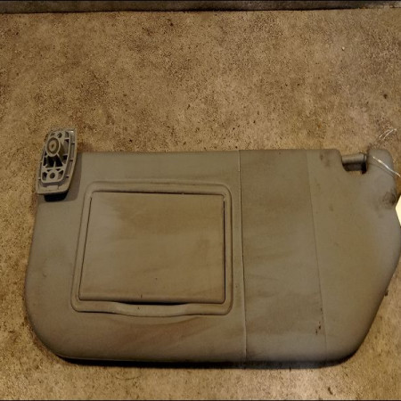 Pare-soleil gauche occasion PEUGEOT 106 Phase 1 09-1991->04-1996 1.0i 8143J7