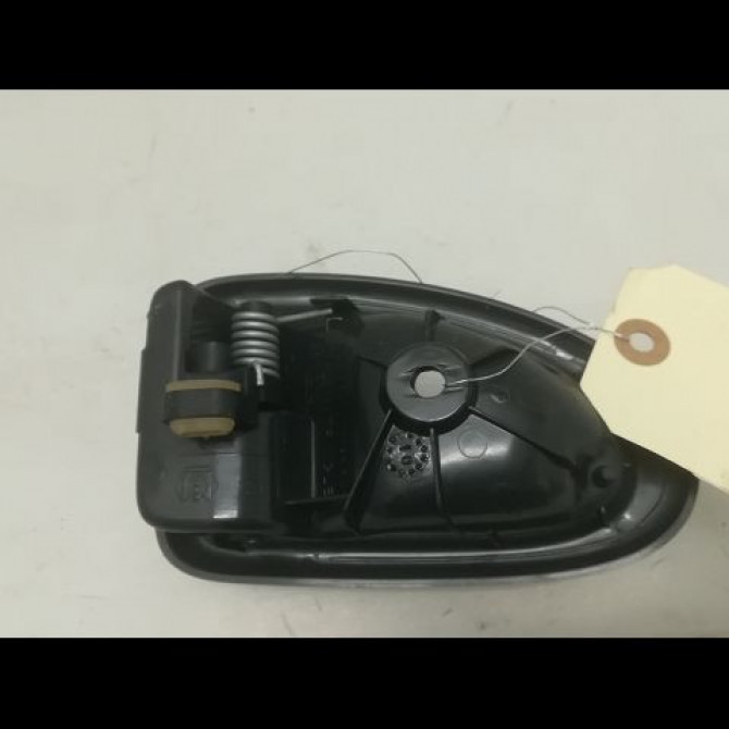 Poignee int porte ard occasion RENAULT CLIO CAMPUS II Phase 1 07-2006->07-2009 8200633084 2