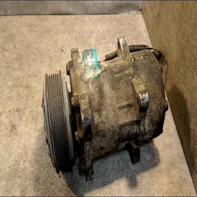 Compresseur air conditionne occasion CITROEN ZX Phase 1 05-1992->06-1994 1.9 D 6453GE 2