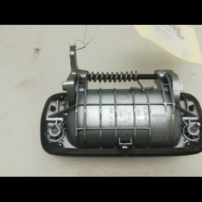 Poignee ext porte ard occasion PEUGEOT 406 Phase 2 04-1999->04-2004 2.0 HDI 110ch 9101H5 2