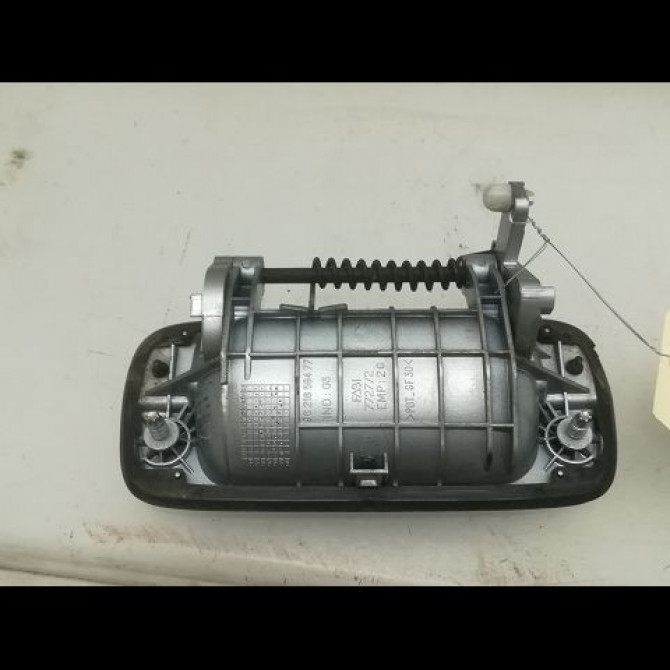 Poignee ext porte arg occasion PEUGEOT 406 Phase 2 04-1999->04-2004 2.0 HDI 110ch 9101H4 2