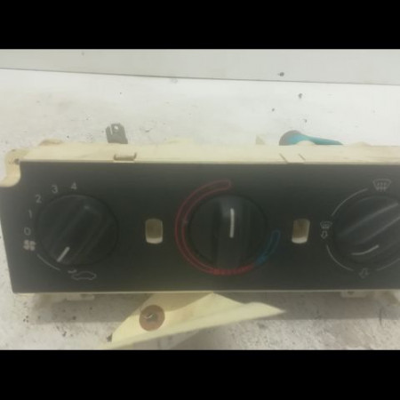 Commande de chauffage occasion PEUGEOT 306 Phase 2 04-1997->03-2002 1.4i 6451F2