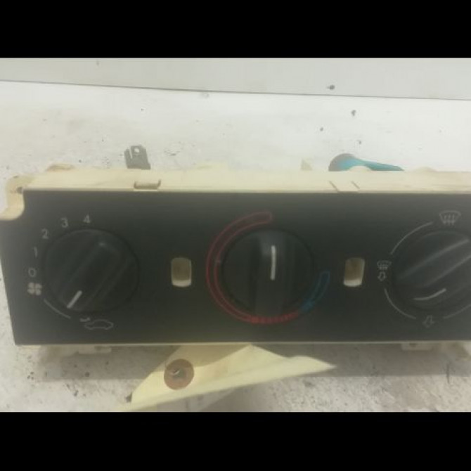 Commande de chauffage occasion PEUGEOT 306 Phase 2 04-1997->03-2002 1.4i 6451F2 1
