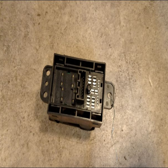 Interrupteur commande de frein a main occasion RENAULT KOLEOS I Phase 1 06-2008->12-2011 2.0 DCI 16v 150ch 2