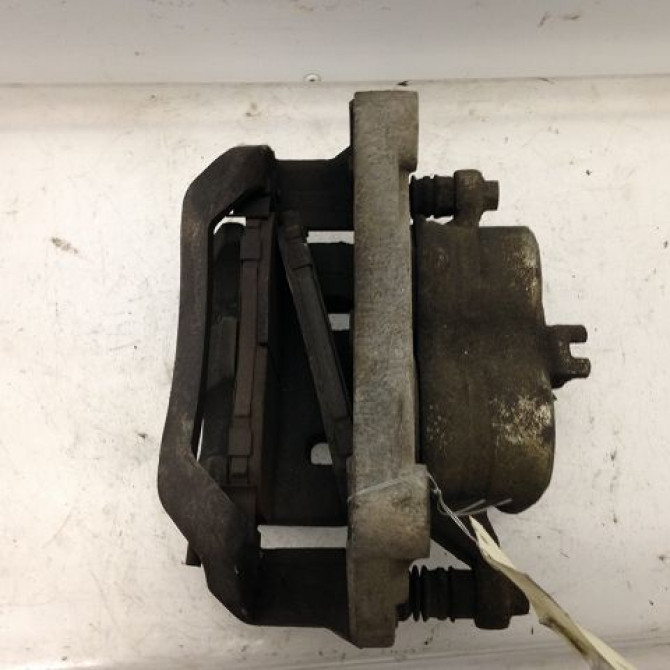 Etrier de frein avant droit occasion RENAULT KOLEOS I Phase 1 06-2008->12-2011 2.0 DCI 150ch 41001JY00A 2