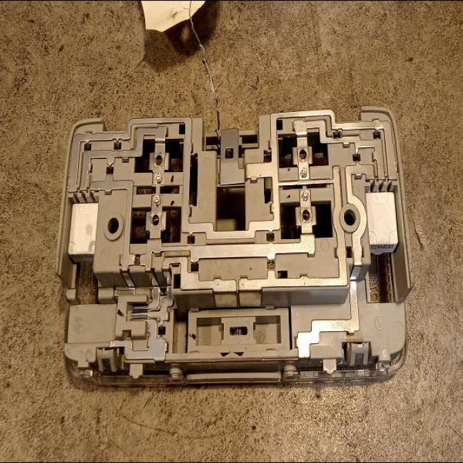 Plafonnier occasion RENAULT KOLEOS I Phase 1 06-2008->12-2011 2.0 DCI 16v 150ch 26465JY00A 2