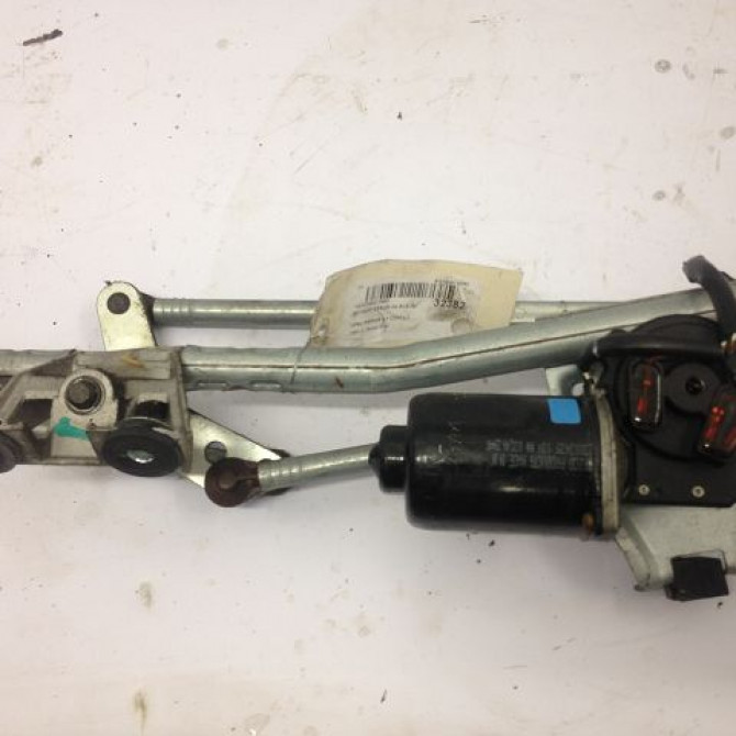 Moteur essuie-glace avant occasion OPEL MERIVA I Phase 1 04-2003->12-2005 1.7 CDTI 23003807 4