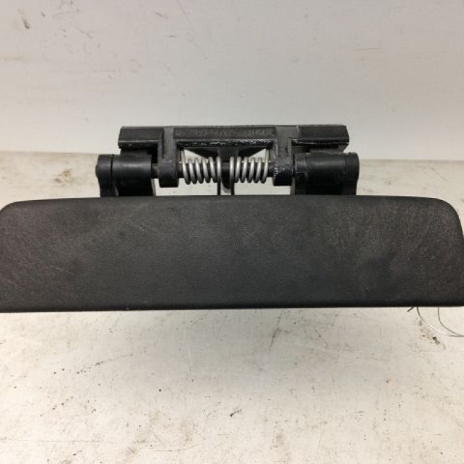 Poignee ext porte arg occasion PEUGEOT 306 Phase 1 09-1994->03-1997 1.4i 75ch 9101P3 1