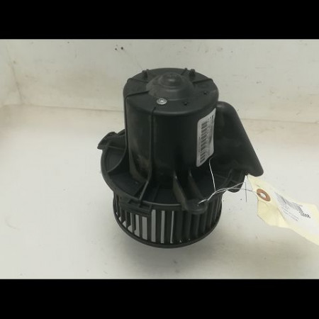 Ventilateur de chauffage occasion PEUGEOT 307 Phase 2 06-2005->03-2008 2.0 HDI 16v 136ch 6441S6