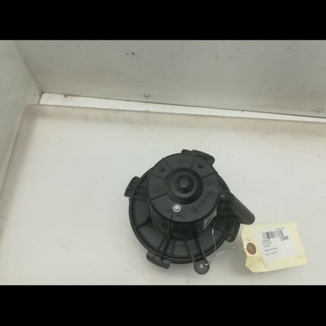 Ventilateur de chauffage occasion PEUGEOT 307 Phase 2 06-2005->03-2008 2.0 HDI 16v 136ch 6441S6 2
