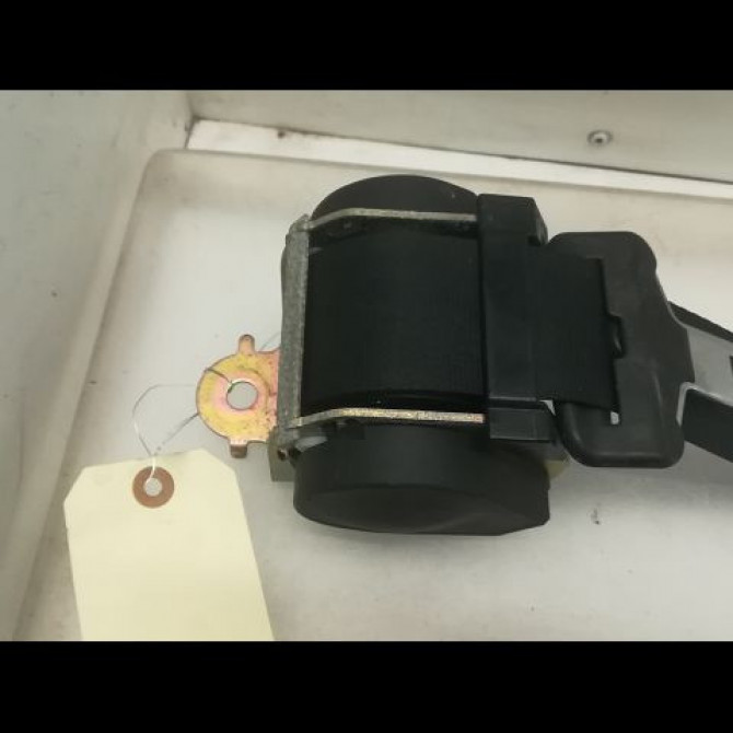 Ceinture arrière gauche occasion PEUGEOT 307 Phase 2 06-2005->03-2008 2.0 HDI 16v 136ch 8974JX 2