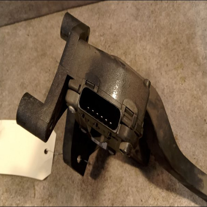 Potentiometre accelerateur occasion OPEL MERIVA I Phase 2 01-2006->09-2010 1.7 CDTI 100ch 2