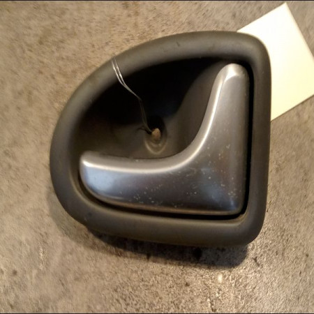 Poignee int porte ard occasion RENAULT SCENIC I Phase 2 08-1999->06-2003 1.6i 107ch 8200200583