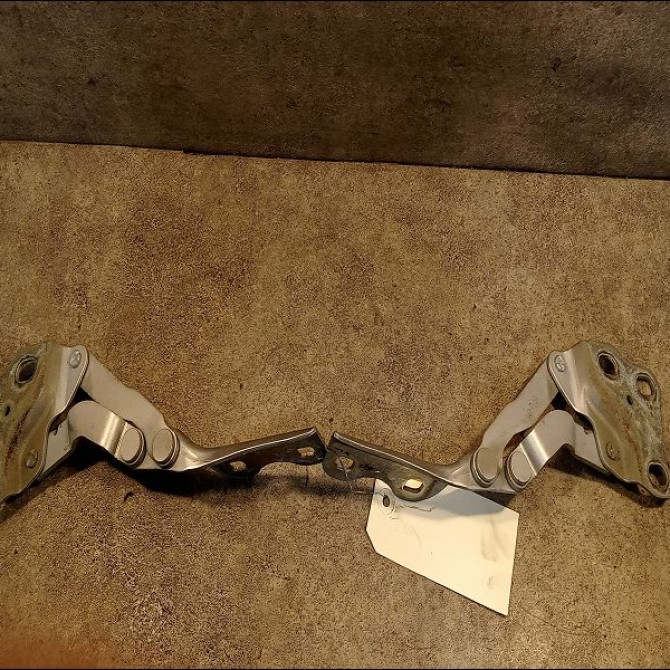 Compas d capot occasion OPEL MERIVA I Phase 2 01-2006->09-2010 1.7 CDTI 100ch 93174472 1