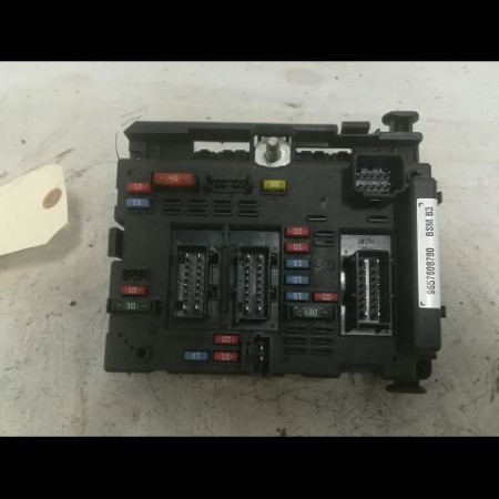 Platine fusible av occasion PEUGEOT 206 Phase 2 02-2003->02-2009 1.4 HDI 70ch