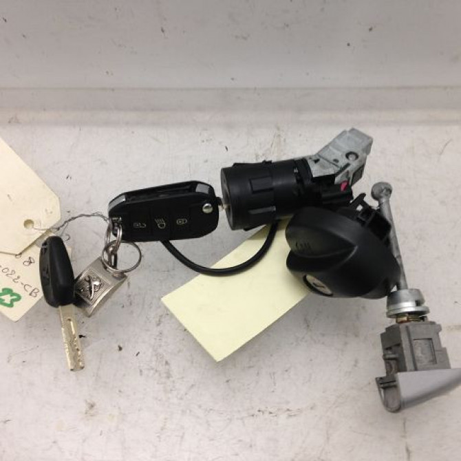 Kit serrures + antivol occasion PEUGEOT 208 208 Phase 1 2012-03-01->2015-09-30 1.4 HDI 68ch 1608094980 1