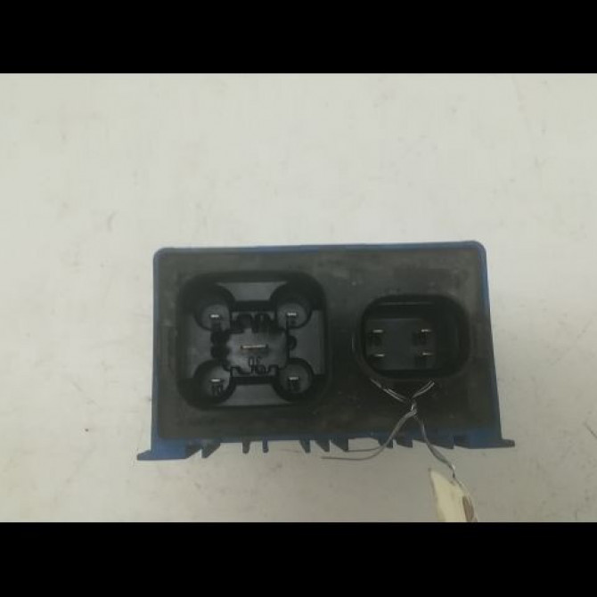 Boitier de préchauffage occasion OPEL CORSA IV Phase 1 09-2006->12-2010 1.3 CDTI 75ch 55557760 2