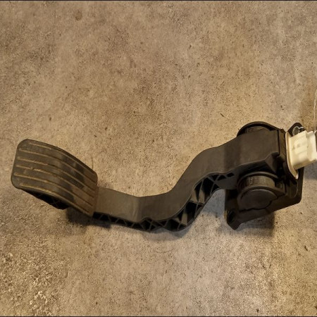 Potentiometre accelerateur occasion PEUGEOT 206 Phase 2 02-2003->02-2009 1.4 HDI 70ch