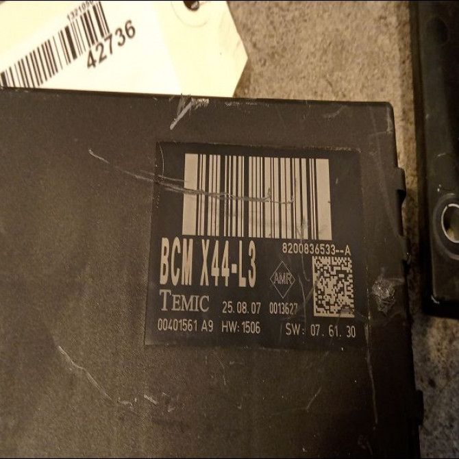 Calculateur moteur occasion RENAULT TWINGO II Phase 1 06-2007->11-2011 1.5 DCI 65ch 8200976242 4