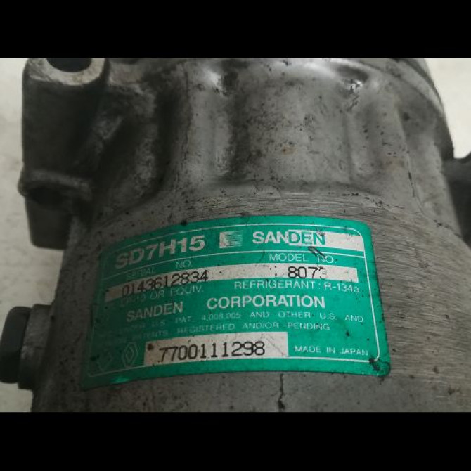 Compresseur air conditionne occasion RENAULT LAGUNA I Phase 2 04-1998->11-2000 2.2 DT 7701499839 3