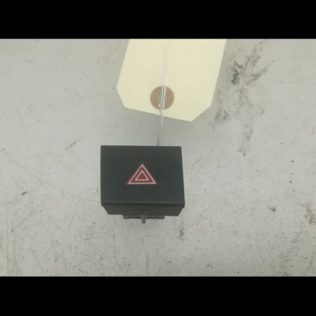 Bouton de warning occasion PEUGEOT 508 Phase 2 SW 06-2014->... 2.0 BlueHDI 180ch 6490KK