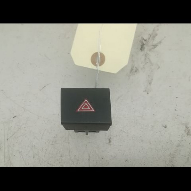 Bouton de warning occasion PEUGEOT 508 Phase 2 SW 06-2014->... 2.0 BlueHDI 180ch 6490KK 1