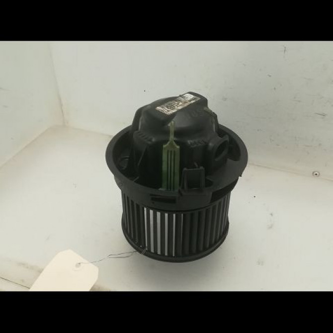 Ventilateur de chauffage occasion PEUGEOT 207 CC Phase 1 03-2007->... 1