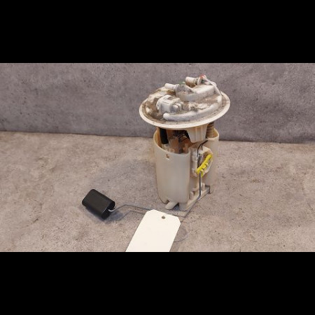 Pompe à carburant immergée occasion RENAULT CLIO II Phase 1 03-1998->06-2001 1.4i 8v 75ch 8200683199