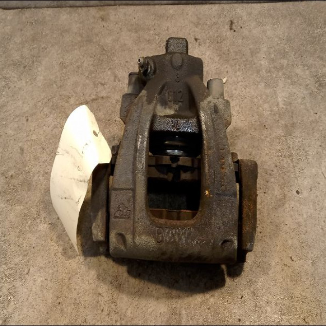 Etrier de frein avant gauche occasion MINI MINI 34116768457 1