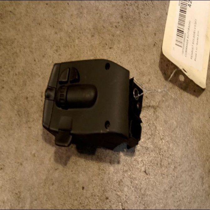 Commande autoradio occasion RENAULT KOLEOS I Phase 1 06-2008->12-2011 2.0 DCI 16v 150ch 2