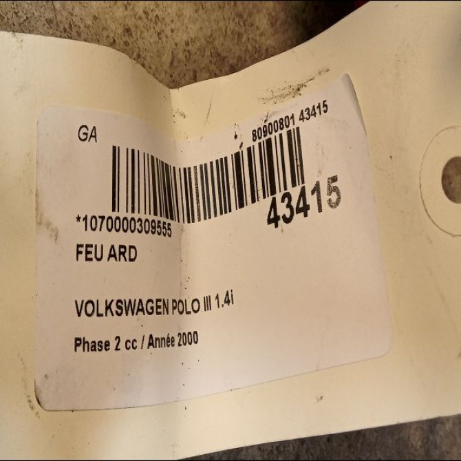 Feu arrière droit occasion VOLKSWAGEN POLO III Phase 2 11-1999->12-2001 1.4i 75ch 6N0945096H 3