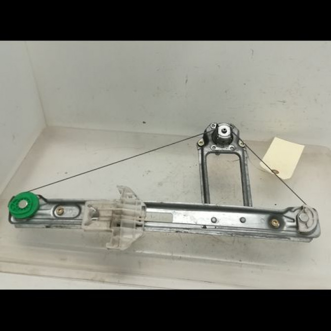 Mecanisme leve-glace arrière droit occasion FORD FOCUS I Phase 1 10-1998->09-2004 1.8 TDCI 100ch 1331607 3