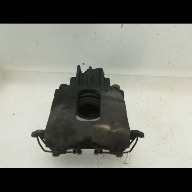 Etrier de frein avant gauche occasion FORD FOCUS I Phase 1 10-1998->09-2004 1.8 TDCI 100ch 1