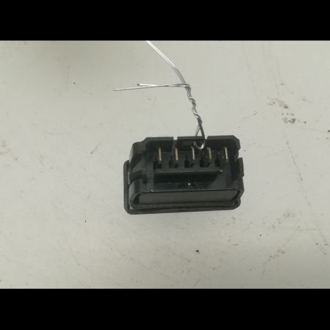 Commande lève-glace porte avant gauche occasion PEUGEOT 405 Phase 2 07-1992->06-1996 1.8i 100ch 6552W3 2