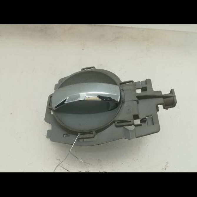 Poignee int porte avg occasion CITROEN C3 I Phase 1 04-2002->10-2005 1.4 HDi 9143K4 1