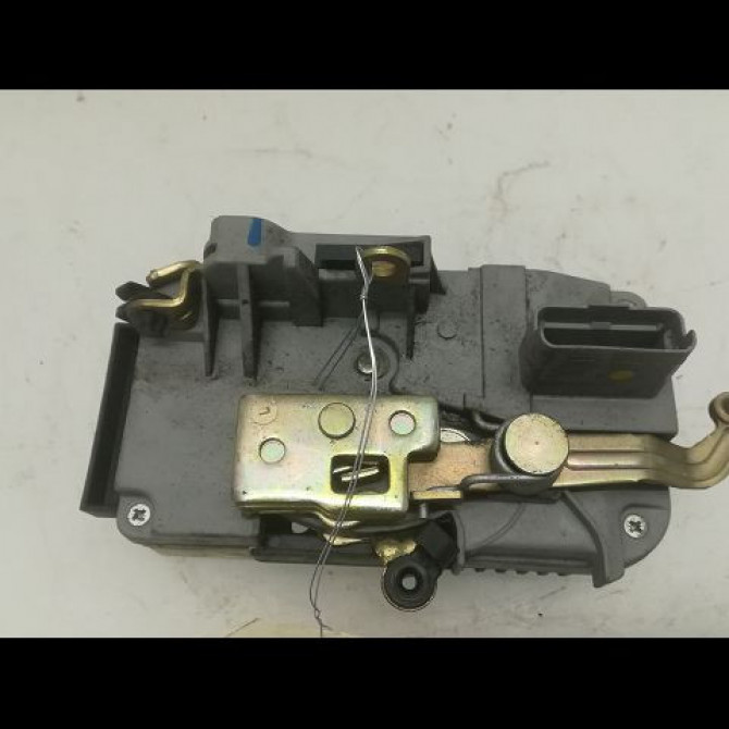 Serrure porte avg occasion PEUGEOT 807 Phase 1 06-2002->12-2014 9135L4 2