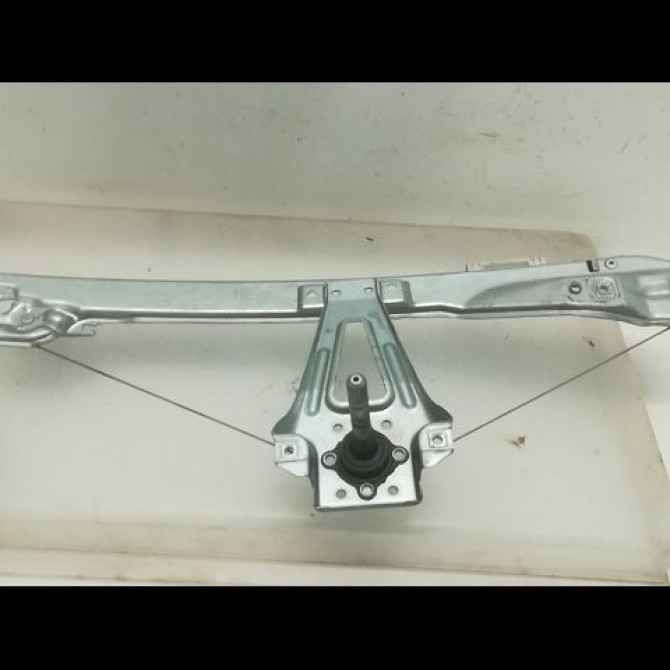 Mecanisme leve-glace arrière droit occasion RENAULT CLIO III Phase 1 09-2005->03-2009 1.5 DCI 105ch 8200291155 1