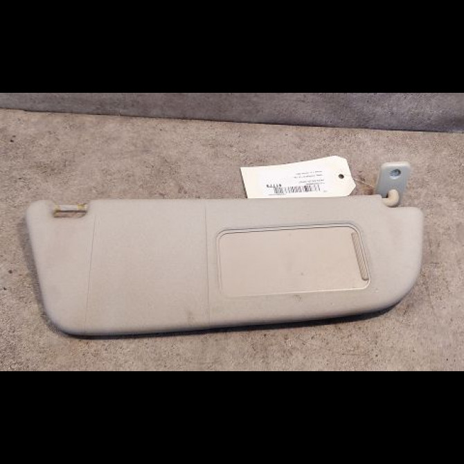 Pare-soleil droit occasion OPEL CORSA III Phase 1 10-2000->08-2003 1.2i 16v 24409344 1