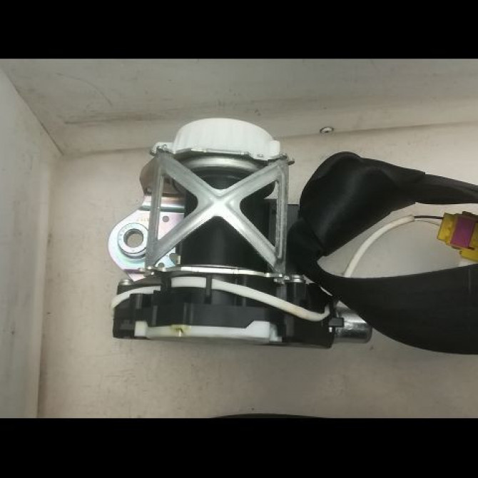 Ceinture avant droite occasion VOLKSWAGEN PASSAT V Phase 1 03-2005->10-2010 2.0 TDI 140ch 3C1857706RRGR 2