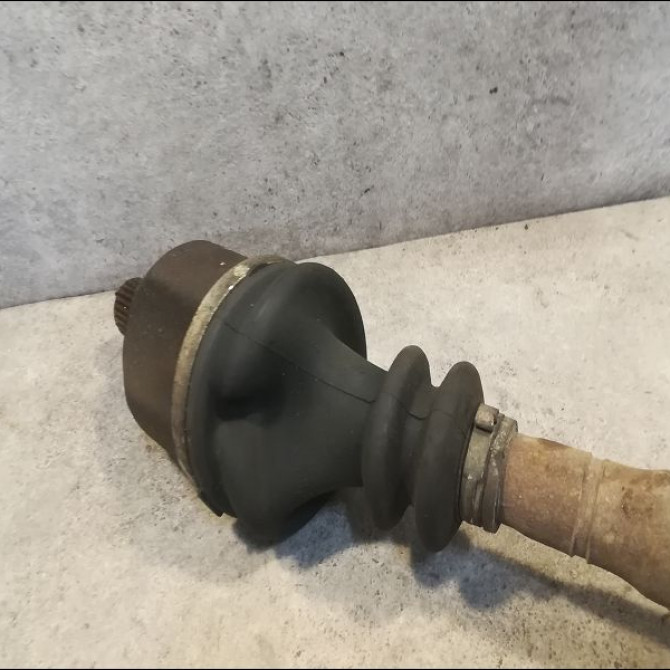 Transmission avant gauche occasion RENAULT SCENIC I Phase 2 08-1999->06-2003 1.6i 107ch 8200531861 3