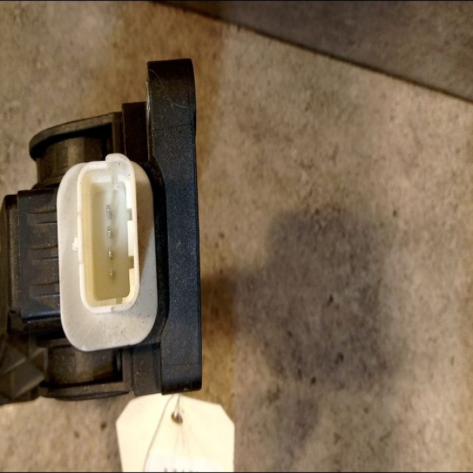 Potentiometre accelerateur occasion PEUGEOT 307 Phase 1 04-2001->06-2005 2.0 HDI 90ch 2