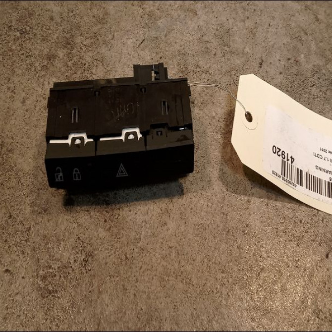 Bouton de warning occasion OPEL MERIVA II Phase 1 09-2010->03-2014 1.7 CDTI 110ch 13287827 1
