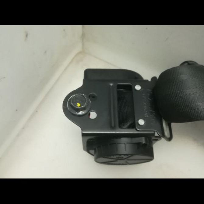 Ceinture arrière droite occasion KIA VENGA Phase 2 01-2015->... 898201P000EQ 3