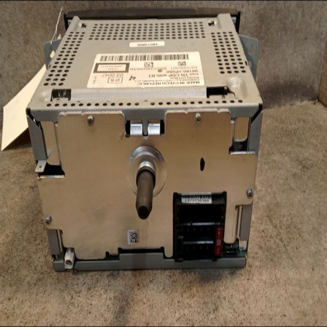 Autoradio occasion KIA VENGA Phase 1 04-1995->04-1999 1.6 CRDI 115ch 961601P000EQ 2