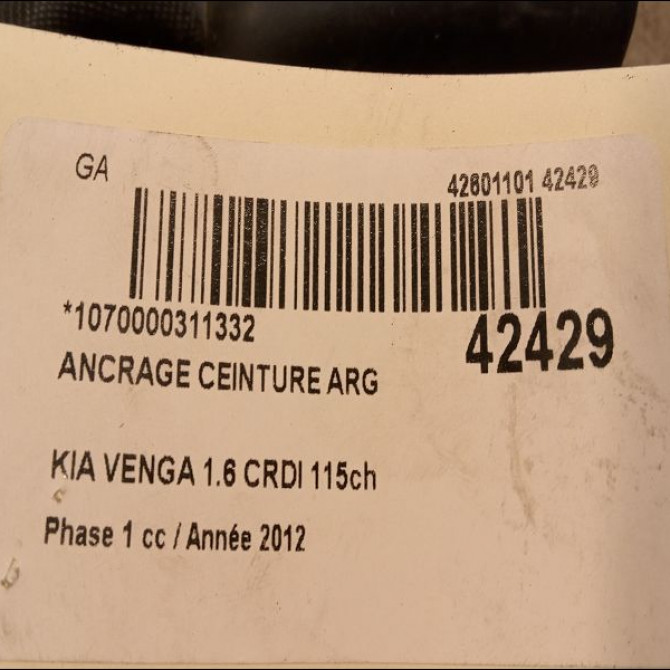 Ancrage ceinture arrière gauche occasion KIA VENGA Phase 1 04-1995->04-1999 1.6 CRDI 115ch 898301P000EQ 2