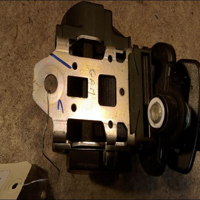 Ceinture centrale arriere occasion FIAT MULTIPLA Phase 2 09-2004->04-2010 1.9 DT MULTIJET 120ch 735359196 3