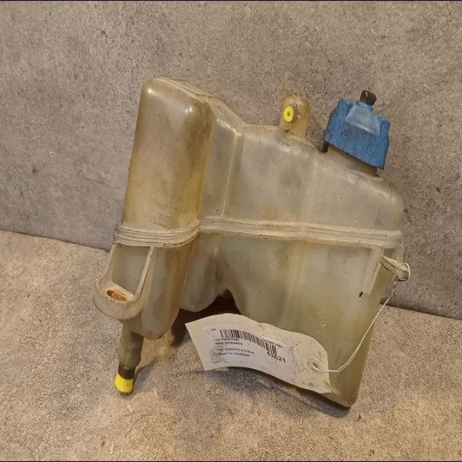 Vase expansion occasion FIAT PUNTO II Phase 1 10-1999->05-2003 1.9 D 60ch 46754205 1
