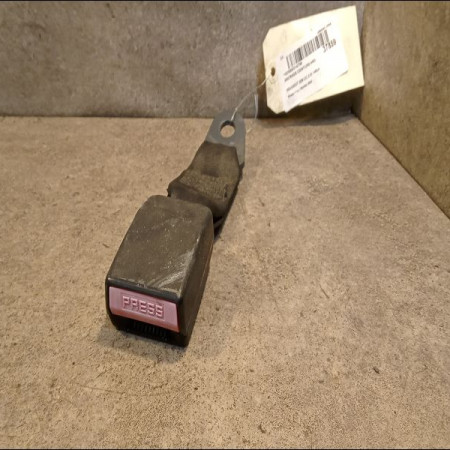 Ancrage ceinture arrière droit occasion PEUGEOT 206 CC Phase 1 10-2000->03-2007 2.0i 140ch