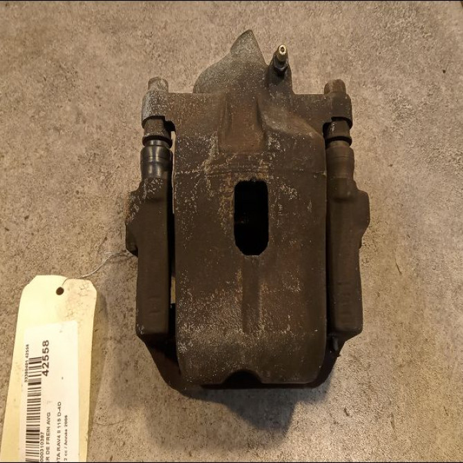 Etrier de frein avant droit occasion TOYOTA RAV4 II Phase 2 10-2003->12-2005 115 D-4D 4773042040 1